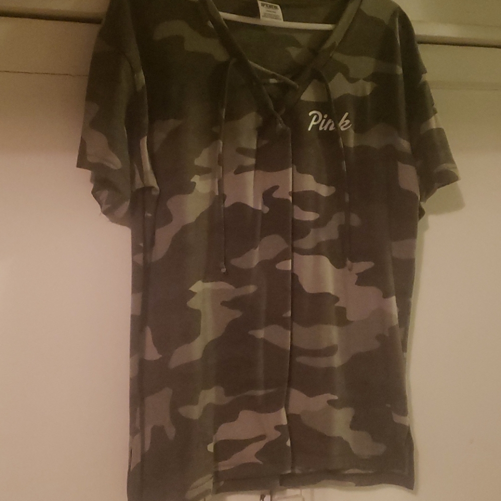VS camouflage shirt